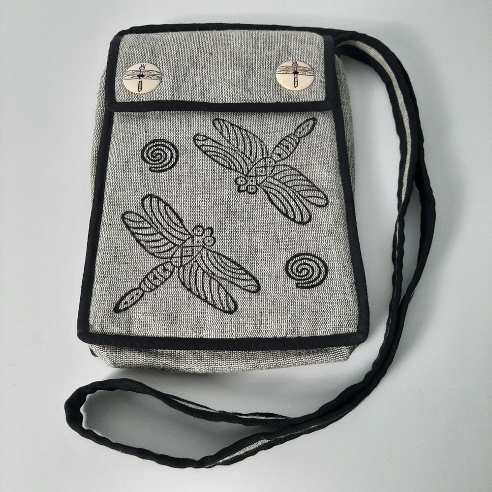 Made In Nepal 100% Cotton Firefly Crossbody Bag Black And Cream